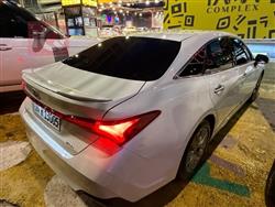 تۆیۆتا ئەڤەلۆن